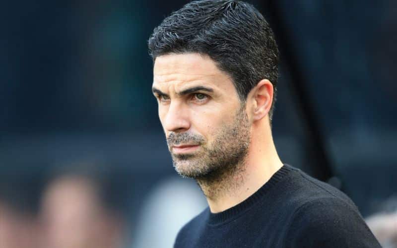 Arsenal tự tin "trói chân" HLV Mikel Arteta