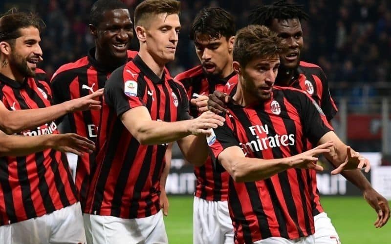 AC Milan chuẩn bị chia sẻ trách nhiệm vai trò đội trưởng