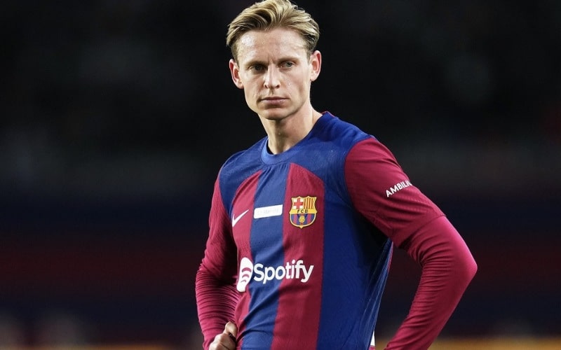 Man Utd tích cực đàm phán Barca về tương lai của De Jong