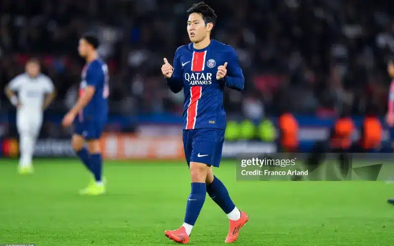 Lee Kang-in gây ấn tượng tại Paris Saint-Germain.