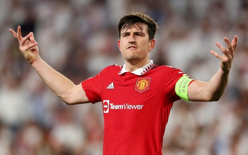 Manchester United tiếp tục gia hạn với Harry Maguire